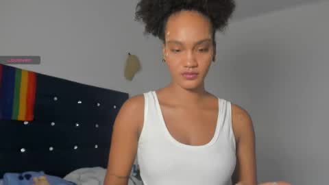 brunettjhelen online show from October 21, 8:45 pm