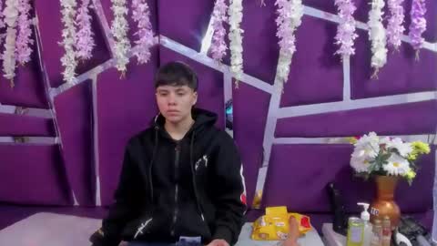 Bruno Cruz online show from December 17, 3:02 am