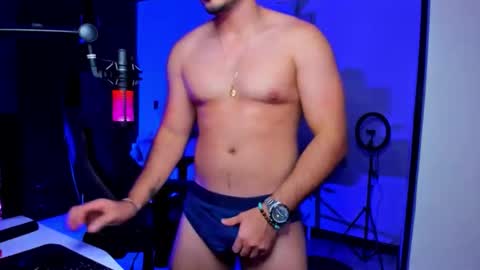 Bruno online show from April 6, 4:43 am