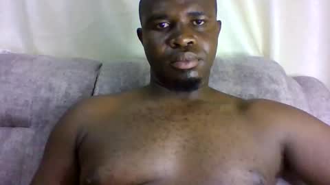 brucedarling online show from March 19, 4:18 am