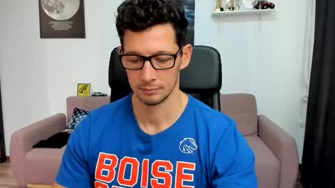 Brutus K online show from November 21, 9:40 am