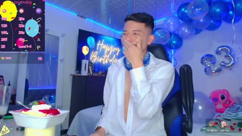 BRYAM INDEPENDENT MODEL online show from January 14, 5:08 am