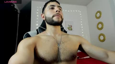 bryan_oficials online show from February 6, 3:32 am