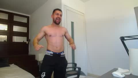 BryceReign online show from April 23, 12:29 pm