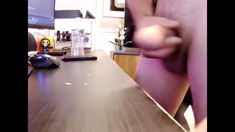 btone1979 online show from October 8, 6:25 pm