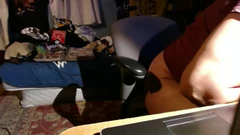 Snapshot of bubbasmalls chatting on January 19, 12:59 am Bubba Smalls online show from January 19, 12:59 am