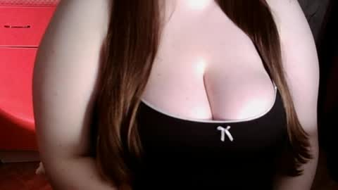 Nancy 3 online show from March 31, 5:46 pm