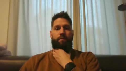 bubblebee1982 online show from December 11, 8:26 am