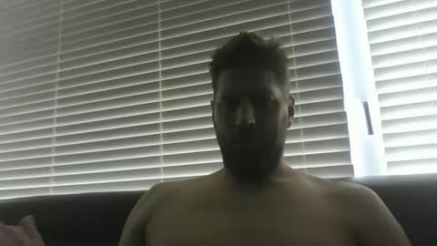 bubblebee1982 online show from May 22, 10:33 am