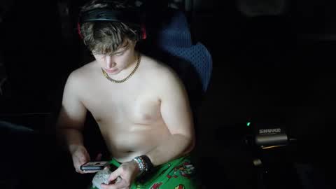 BubblebuttBdn online show from April 7, 4:47 am