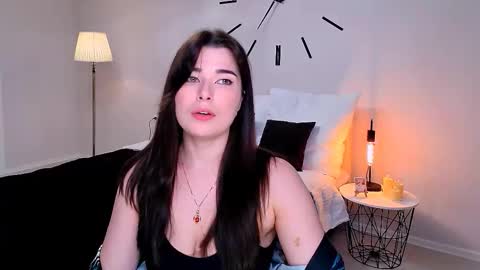 Ari online show from March 6, 3:44 pm