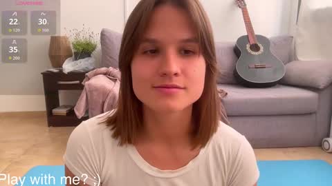 Mira  online show from October 25, 6:41 pm