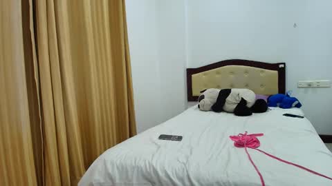 buddiup2 online show from May 30, 7:34 pm