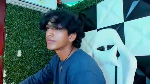 bull_cam online show from November 25, 9:02 pm