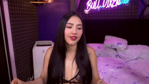 Bunny and The Rock online show from June 6, 1:11 am