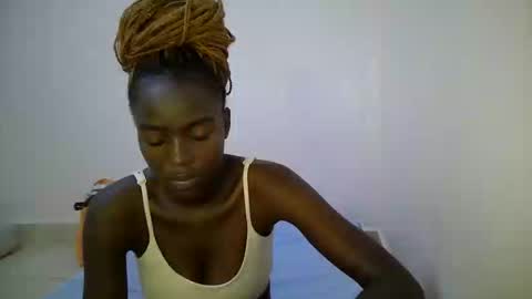 bunny_bliss1 online show from May 21, 5:14 am