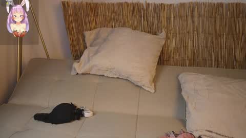  30 Off online show from April 7, 12:40 pm