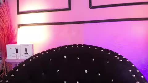 ANASTASIA online show from September 18, 7:51 pm