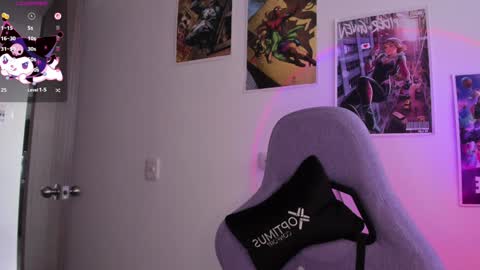 Jess online show from February 8, 5:08 pm