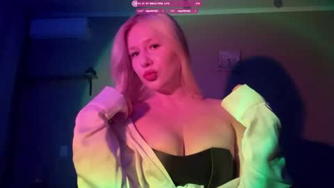 Angel online show from April 23, 12:02 pm