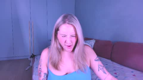 Lissa online show from July 26, 8:06 pm