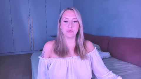 Lissa online show from July 21, 6:54 pm