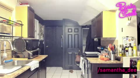 Samantha Dee online show from May 30, 2:43 am