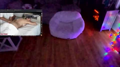 busy40somethingcpl online show from November 26, 4:43 am