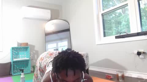 Snapshot of butt3rcup chatting on September 9, 12:10 am Goddess online show from September 9, 12:10 am