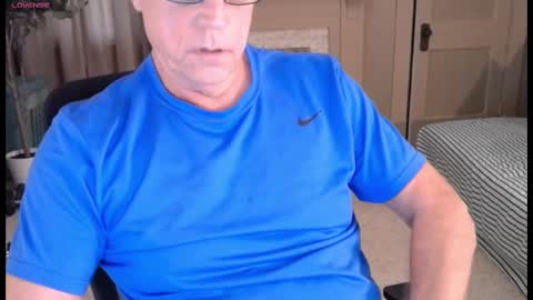 Miles online show from October 10, 4:46 pm