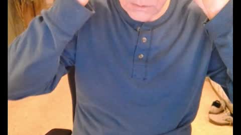 Miles online show from February 17, 9:56 am