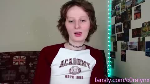 Snapshot of c0ralynx chatting on February 26, 7:32 pm C0ralynx online show from February 26, 7:32 pm