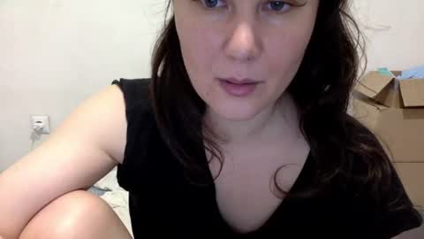 Lamb online show from June 1, 6:20 pm
