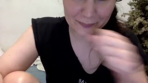 Lamb online show from April 2, 6:04 pm