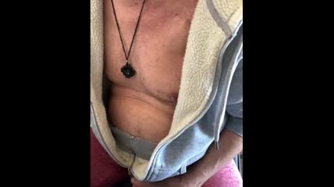 cage_lockdwood online show from December 18, 6:03 pm