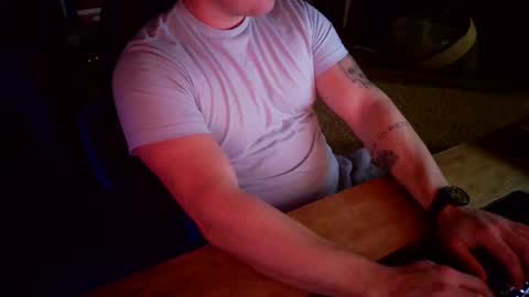 cahtterbatter08 online show from October 11, 5:34 am