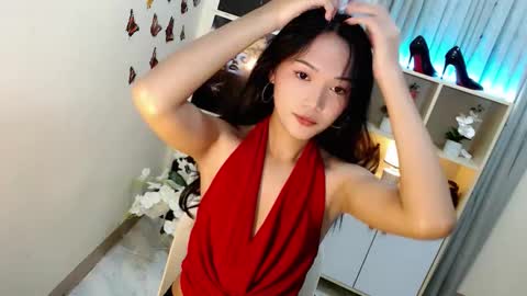 caitlin online show from September 28, 7:45 pm