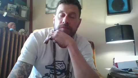 Snapshot of cajunpersuasion143 chatting on December 22, 3:22 pm cajunpersuasion143 online show from December 22, 3:22 pm