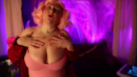 Snapshot of cakexcake chatting on February 23, 2:18 am CakeXCake online show from February 23, 2:18 am