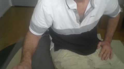 Snapshot of califun4u chatting on January 8, 5:59 pm califun4u online show from January 8, 5:59 pm