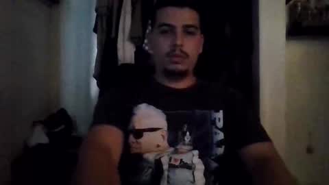 calilovin420 online show from April 22, 1:35 am