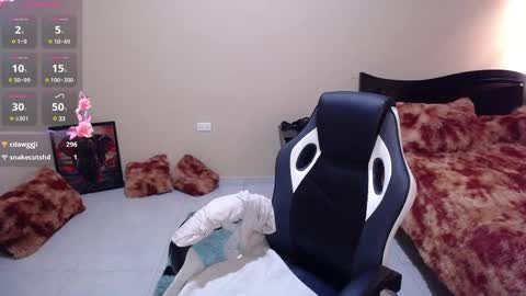 caliope_goddess1 online show from March 2, 4:32 pm