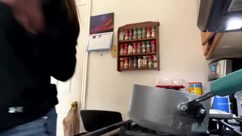 calishop1 online show from November 20, 7:33 pm