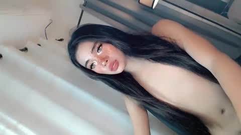 call_me_nina online show from May 24, 7:04 am