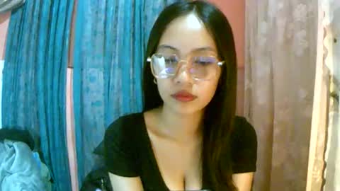 Freya online show from January 9, 11:05 am