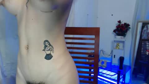 Snapshot of callme_shiel chatting on March 1, 3:27 pm shiela online show from March 1, 3:27 pm
