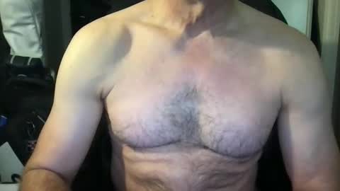 callum5555 online show from December 4, 9:34 am