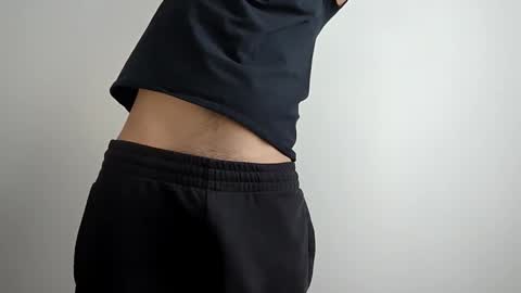 calm_and_compliant online show from February 21, 9:18 pm