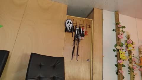 Calvin Sousa online show from December 4, 7:35 pm