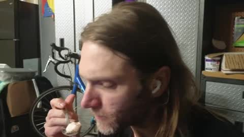 Calypso online show from May 5, 3:46 am